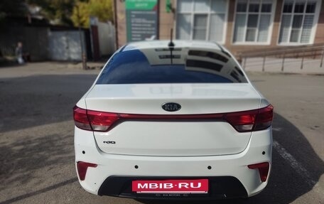 KIA Rio IV, 2019 год, 1 300 000 рублей, 4 фотография