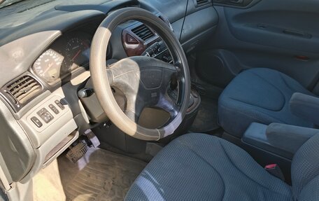 Mitsubishi Space Wagon III, 2000 год, 280 000 рублей, 13 фотография