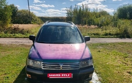 Mitsubishi Space Wagon III, 2000 год, 280 000 рублей, 2 фотография