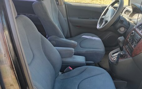 Mitsubishi Space Wagon III, 2000 год, 280 000 рублей, 15 фотография