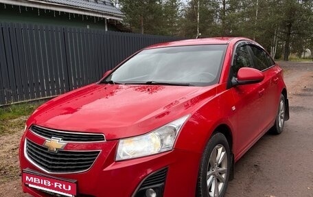 Chevrolet Cruze II, 2013 год, 735 000 рублей, 2 фотография