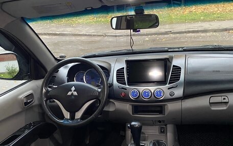 Mitsubishi L200 IV рестайлинг, 2008 год, 1 090 000 рублей, 8 фотография