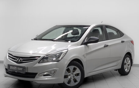 Hyundai Solaris II рестайлинг, 2015 год, 1 100 000 рублей, 1 фотография