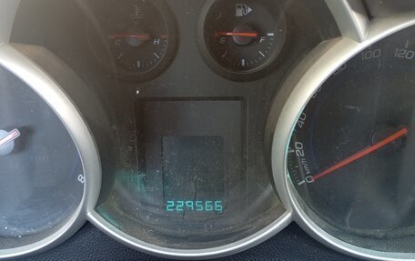 Chevrolet Cruze II, 2012 год, 620 000 рублей, 9 фотография