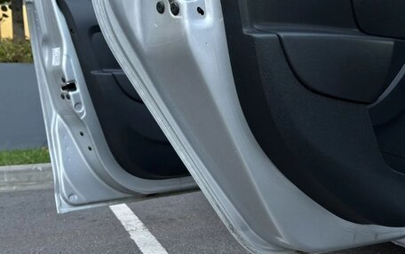 Renault Logan II, 2014 год, 800 000 рублей, 11 фотография