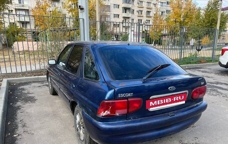 Ford Escort V, 2000 год, 115 000 рублей, 3 фотография