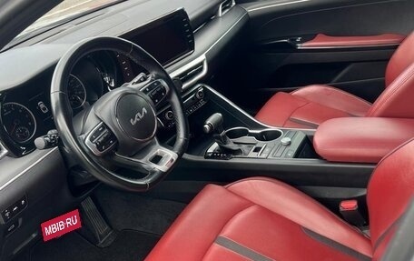 KIA K5, 2021 год, 2 400 000 рублей, 6 фотография