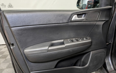 KIA Sportage IV рестайлинг, 2017 год, 1 900 000 рублей, 19 фотография