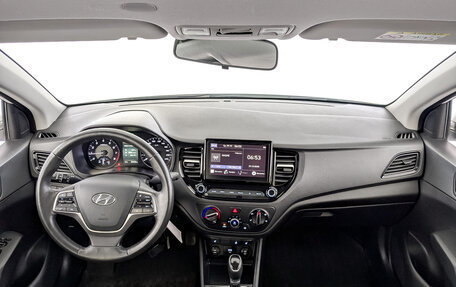 Hyundai Solaris II рестайлинг, 2021 год, 1 600 000 рублей, 14 фотография