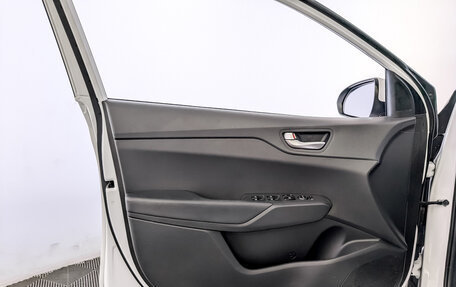 Hyundai Solaris II рестайлинг, 2021 год, 1 600 000 рублей, 19 фотография