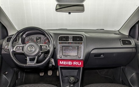 Volkswagen Polo VI (EU Market), 2018 год, 965 000 рублей, 14 фотография