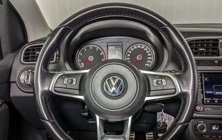 Volkswagen Polo VI (EU Market), 2018 год, 965 000 рублей, 21 фотография