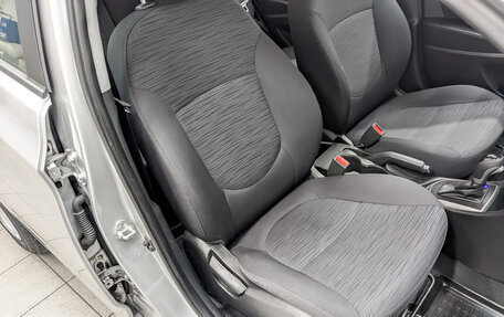 Hyundai Solaris II рестайлинг, 2015 год, 1 100 000 рублей, 22 фотография