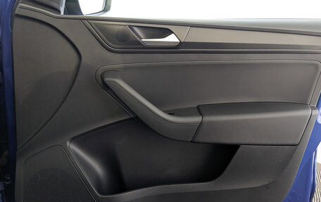 Volkswagen Polo VI (EU Market), 2021 год, 1 750 000 рублей, 25 фотография