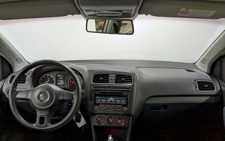 Volkswagen Polo VI (EU Market), 2011 год, 790 000 рублей, 21 фотография