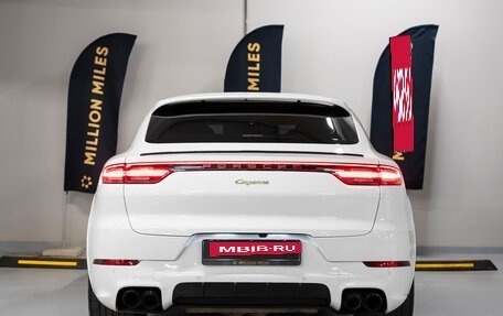 Porsche Cayenne III, 2019 год, 8 990 000 рублей, 7 фотография