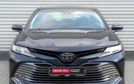 Toyota Camry, 2018 год, 2 550 000 рублей, 2 фотография