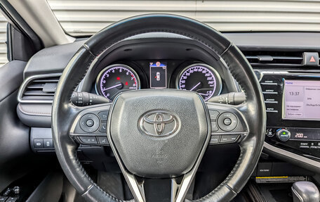 Toyota Camry, 2018 год, 2 550 000 рублей, 21 фотография