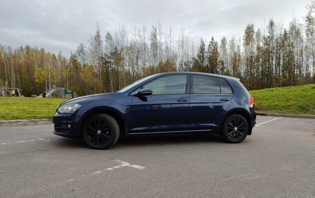 Volkswagen Golf VII, 2013 год, 1 350 000 рублей, 24 фотография