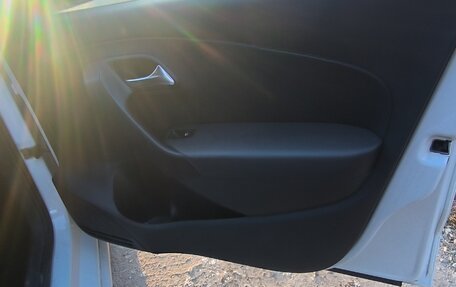 Volkswagen Polo VI (EU Market), 2018 год, 670 000 рублей, 11 фотография