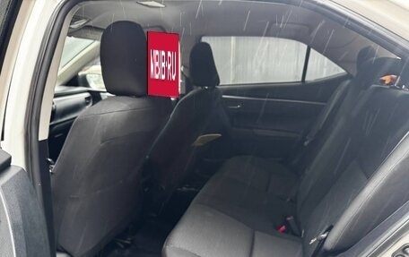 Toyota Corolla, 2013 год, 990 000 рублей, 10 фотография