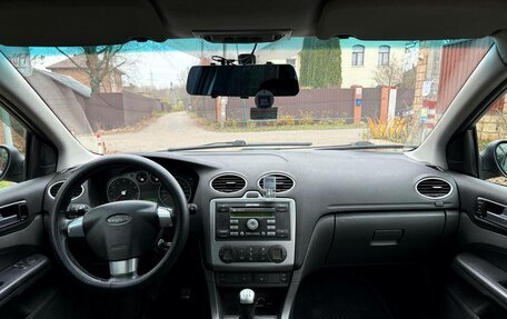 Ford Focus II рестайлинг, 2005 год, 340 000 рублей, 5 фотография