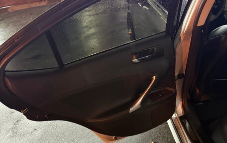 Lexus IS II рестайлинг 2, 2006 год, 1 740 000 рублей, 14 фотография