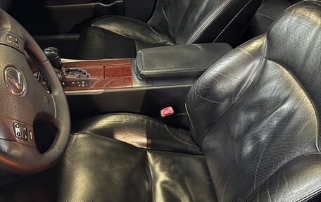 Lexus IS II рестайлинг 2, 2006 год, 1 740 000 рублей, 18 фотография