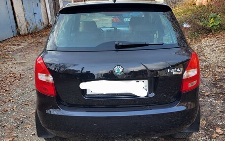 Skoda Fabia II, 2011 год, 800 000 рублей, 2 фотография