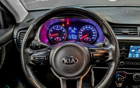 KIA Rio IV, 2021 год, 1 000 000 рублей, 20 фотография