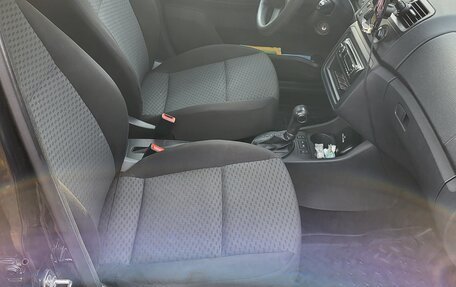 Skoda Fabia II, 2011 год, 800 000 рублей, 10 фотография