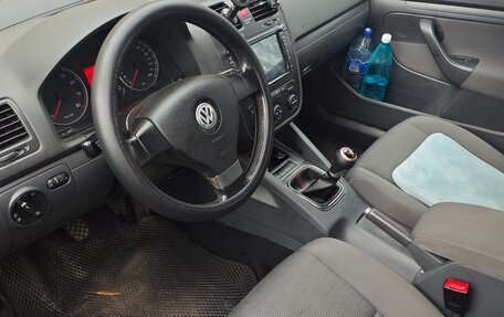Volkswagen Golf V, 2008 год, 700 000 рублей, 21 фотография