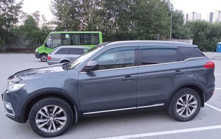 Geely Atlas I, 2018 год, 1 600 000 рублей, 2 фотография