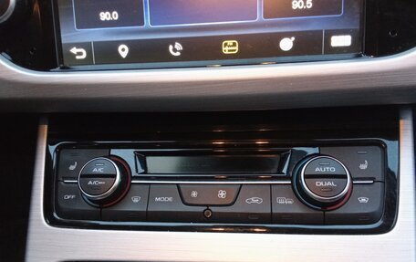 Geely Atlas I, 2018 год, 1 600 000 рублей, 13 фотография