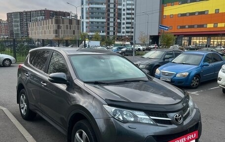 Toyota RAV4, 2013 год, 1 900 000 рублей, 3 фотография