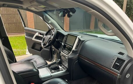 Toyota Land Cruiser 200, 2015 год, 4 790 000 рублей, 11 фотография