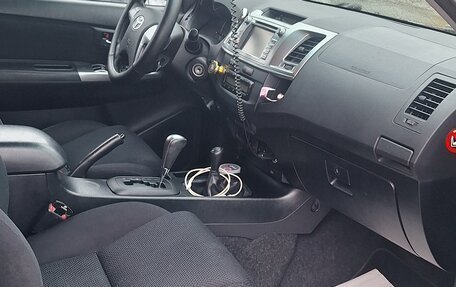 Toyota Hilux VII, 2014 год, 2 600 000 рублей, 7 фотография