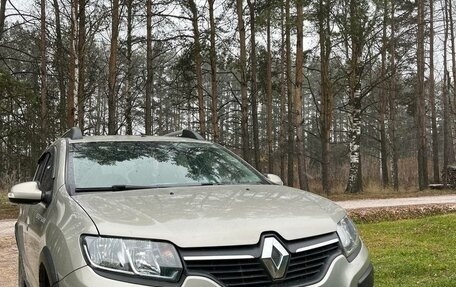 Renault Sandero II рестайлинг, 2017 год, 1 100 000 рублей, 3 фотография