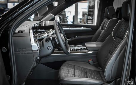 Cadillac Escalade V, 2025 год, 24 000 000 рублей, 13 фотография