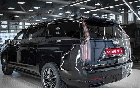Cadillac Escalade V, 2025 год, 24 000 000 рублей, 5 фотография