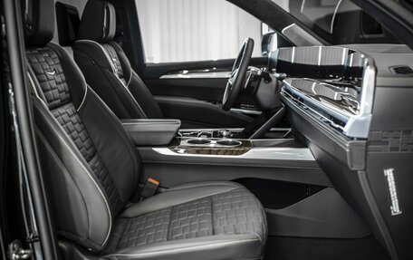 Cadillac Escalade V, 2025 год, 24 000 000 рублей, 24 фотография