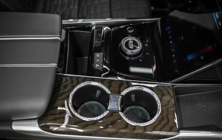 Cadillac Escalade V, 2025 год, 24 000 000 рублей, 25 фотография