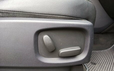 Land Rover Discovery IV, 2009 год, 1 300 000 рублей, 23 фотография