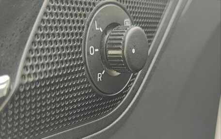 Skoda Rapid I, 2018 год, 1 120 000 рублей, 15 фотография