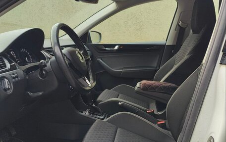 Skoda Rapid I, 2018 год, 1 120 000 рублей, 10 фотография