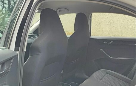 Skoda Rapid I, 2018 год, 1 120 000 рублей, 22 фотография