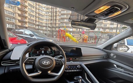 Hyundai Elantra, 2025 год, 2 190 000 рублей, 13 фотография