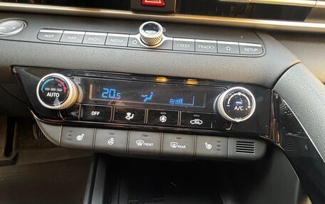 Hyundai Elantra, 2025 год, 2 190 000 рублей, 18 фотография