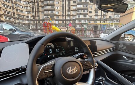 Hyundai Elantra, 2025 год, 2 190 000 рублей, 15 фотография
