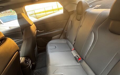 Hyundai Elantra, 2025 год, 2 190 000 рублей, 21 фотография